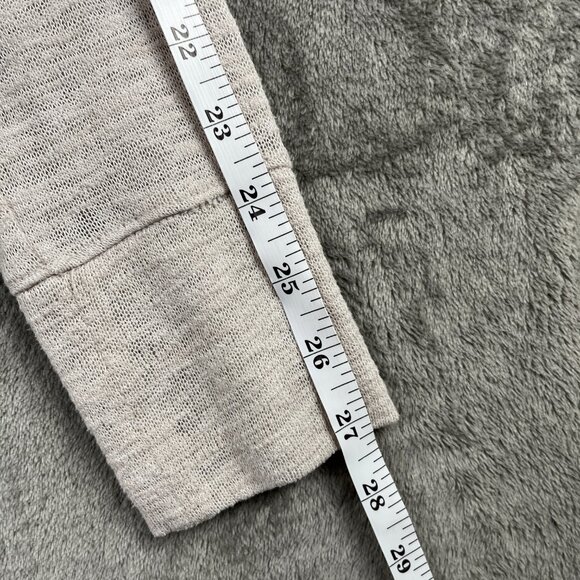 Victorias Secret Sweater Womens M Cream Gray Lace Raglan Pullover Casual Knit - Picture 10 of 11